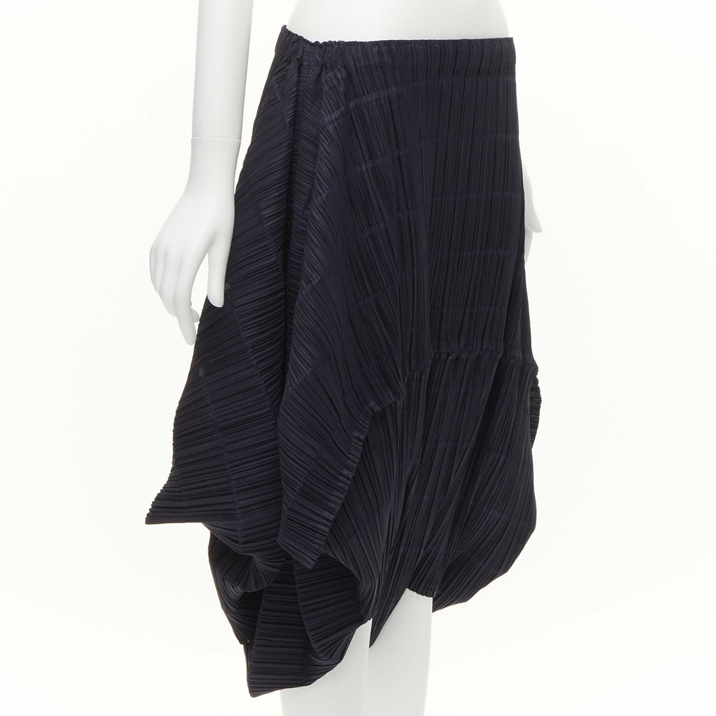 Issey Miyake Drop Crotch Shorts - Image 6