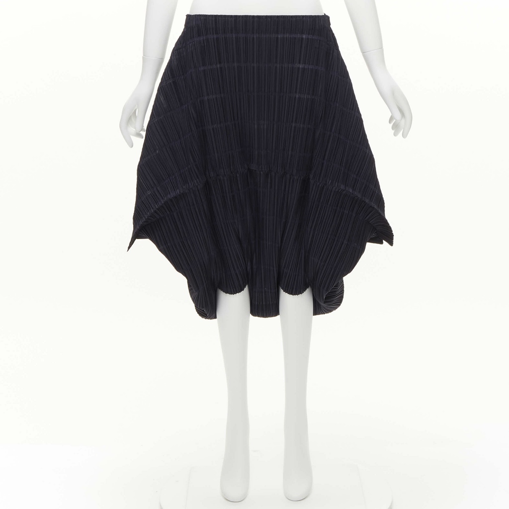 Issey Miyake Drop Crotch Shorts - Image 12