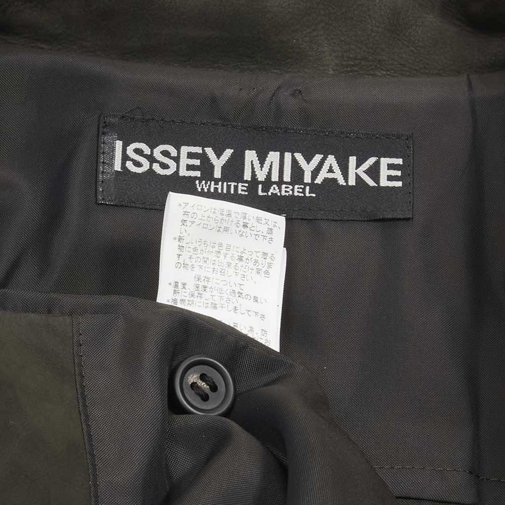 Issey Miyake Grey Suede leather jacket - Image 12