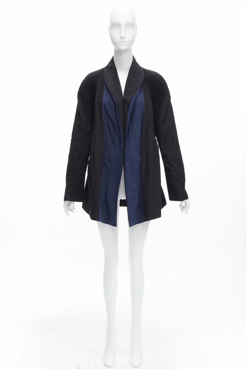 Issey Miyake Blue Pleated Coat - Image 13