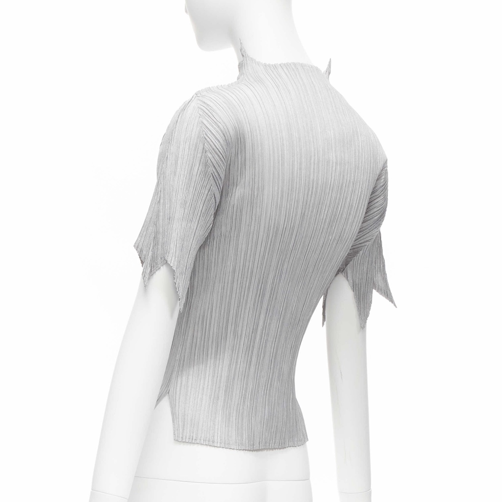 Issey Miyake Spike Pleats Top - Detail 1