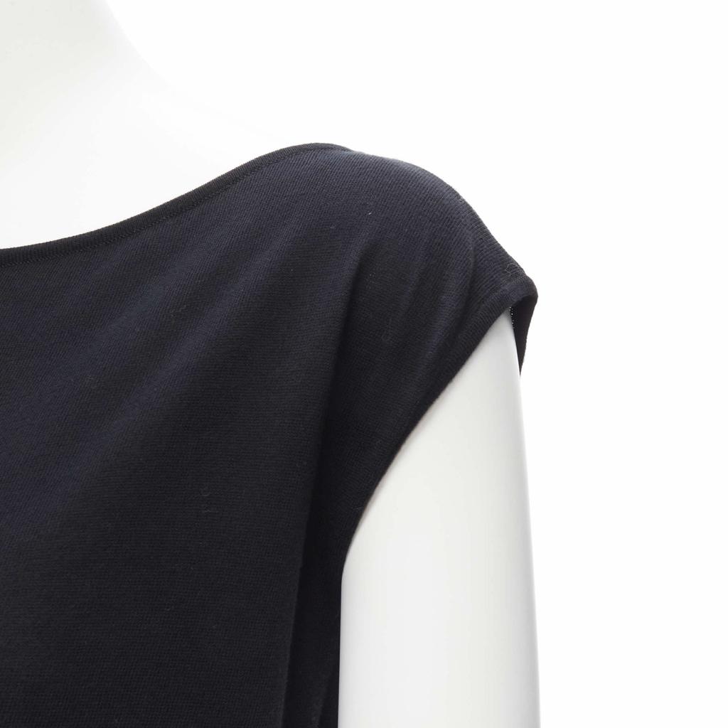 Chanel Topstitch Boat Top - Detail 2