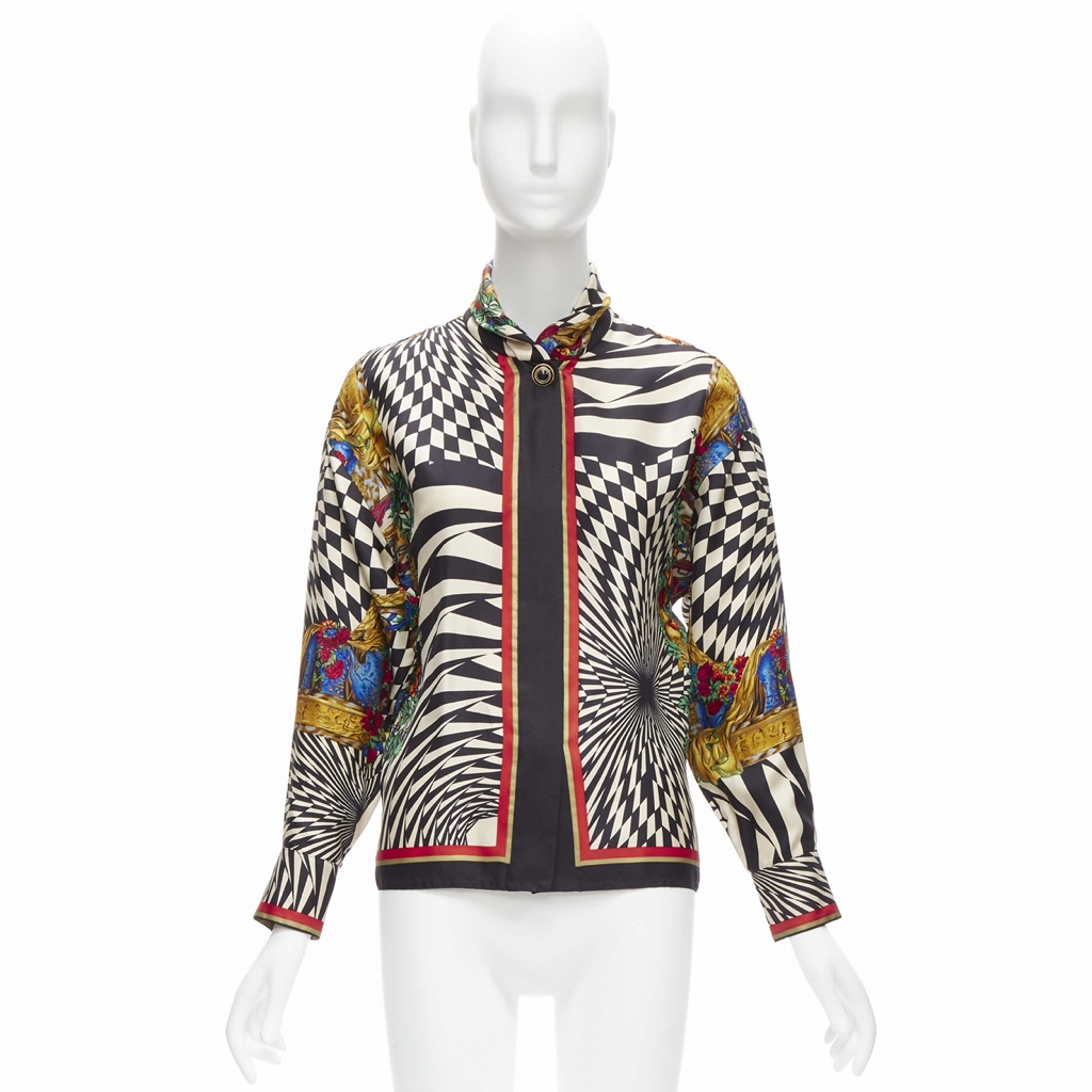 Gianni Versace Graphic Collar Shirt - Image 13