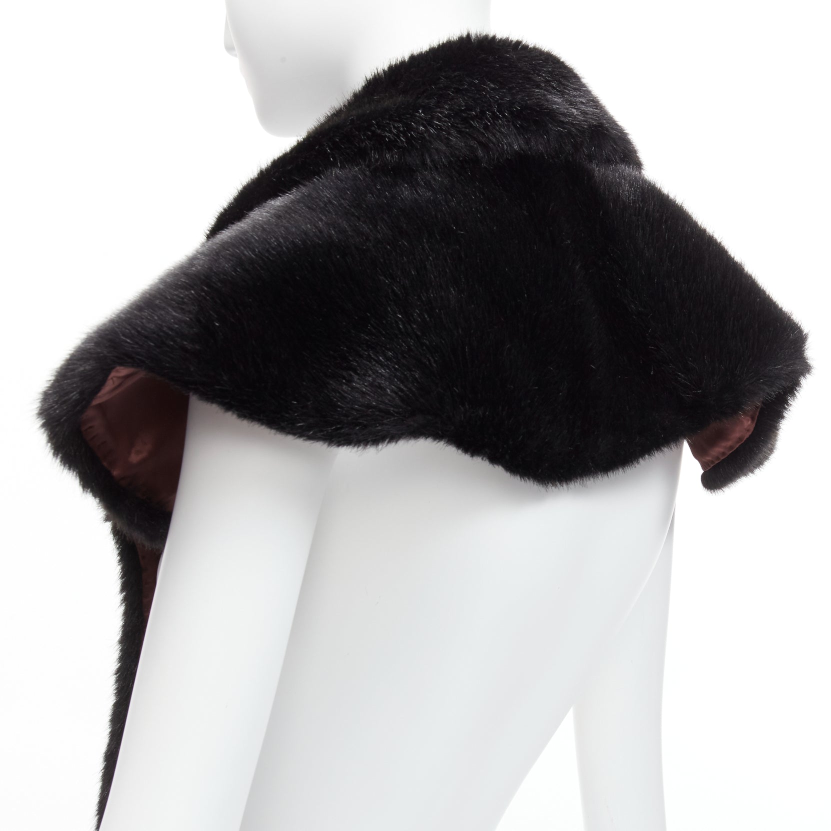 Comme Des Garcons Faux Fur Capelet - Detail 1