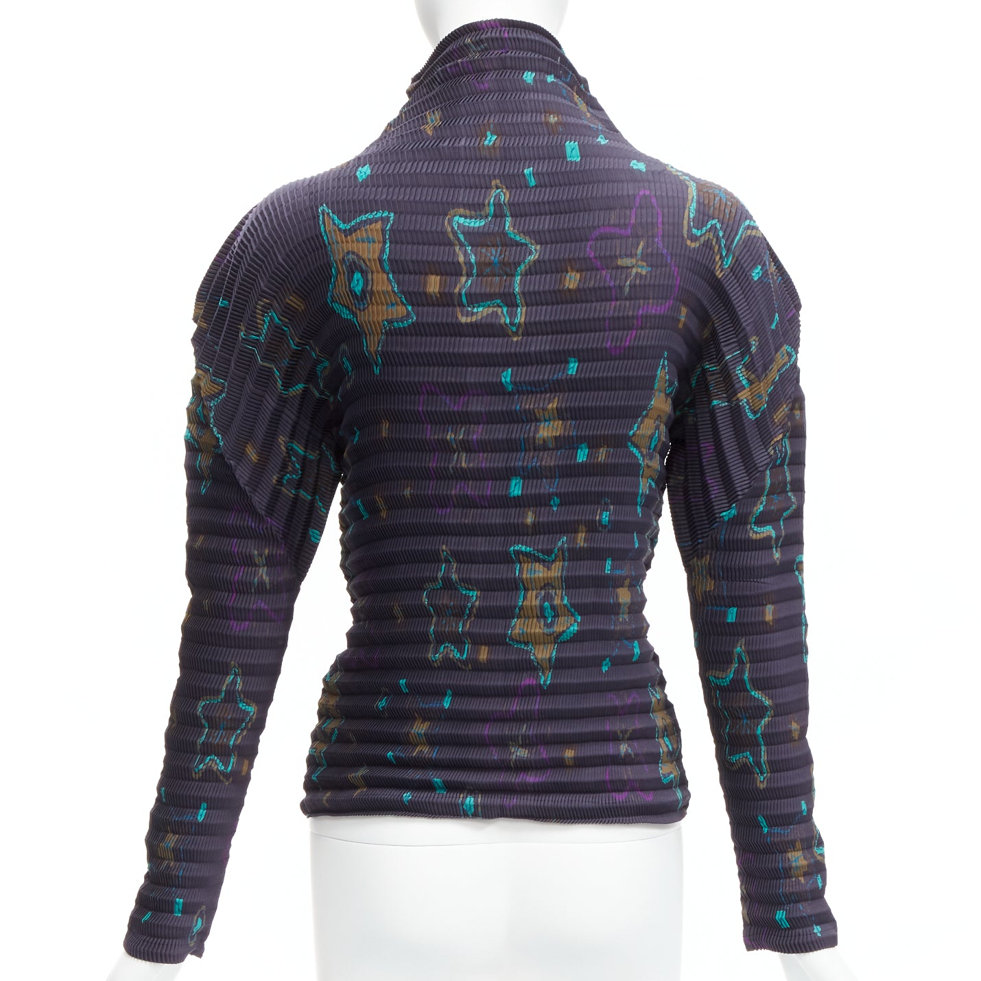 Pleats Please Star Collar Pleats - Side view