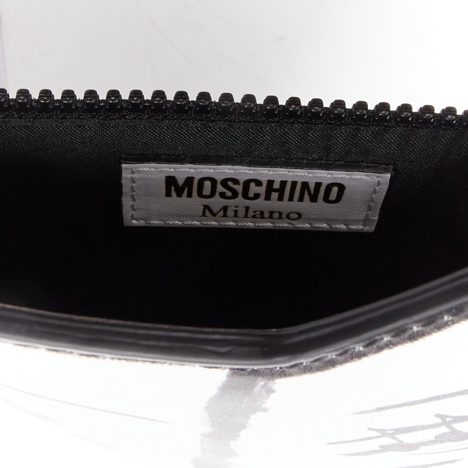 Moschino Musical Note Clutch - Detail 2