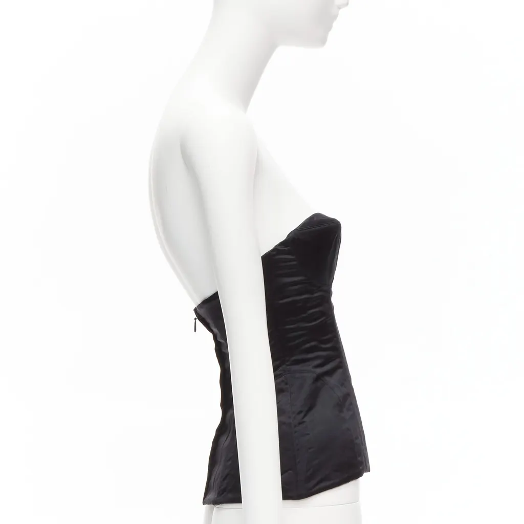 Gucci 3D Conical Bra Black Silk Never worn, with tag - Model View