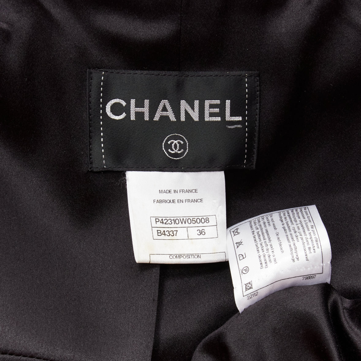 Chanel Red Duffel Coat - Image 12