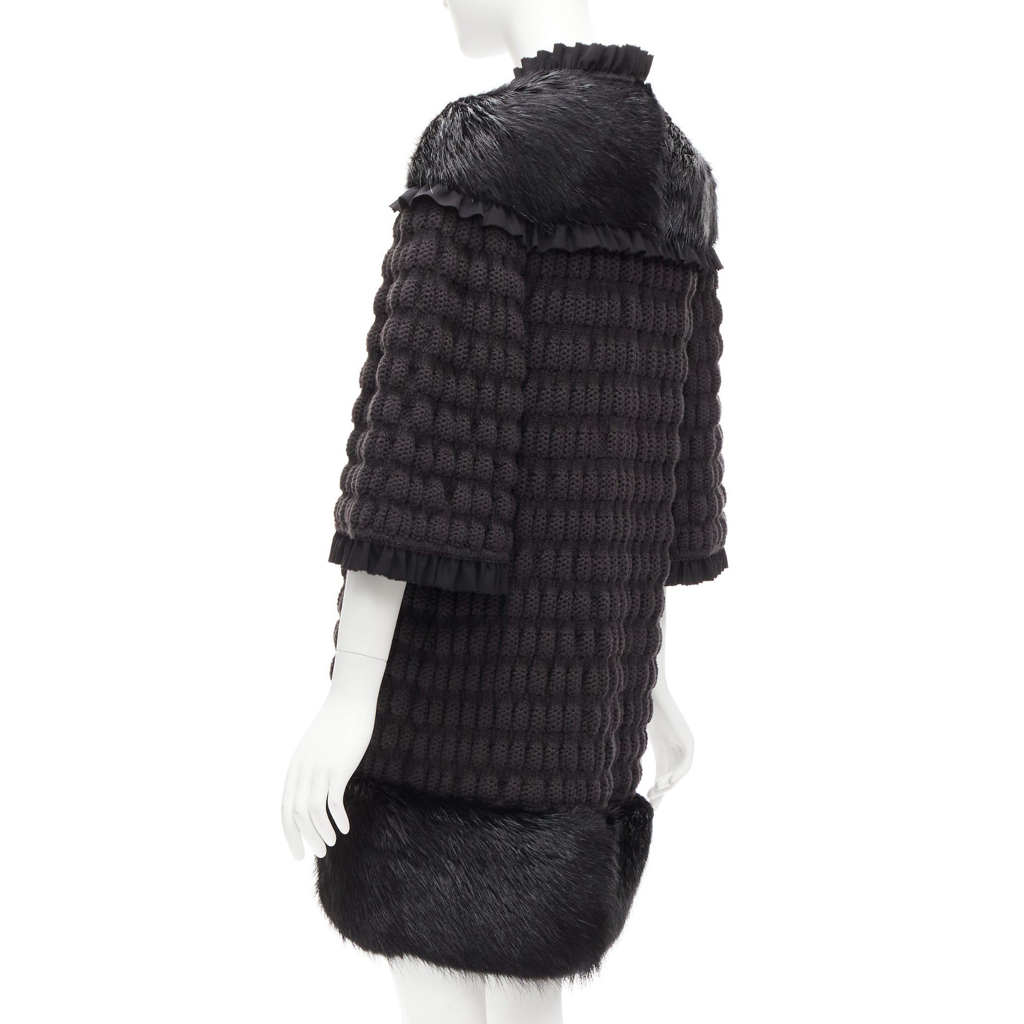 Fendi Black Bell Coat - Detail 2