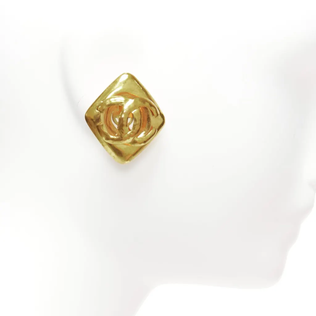 Chanel Hammered Coin Earrings Gold Metal Good - Inside View