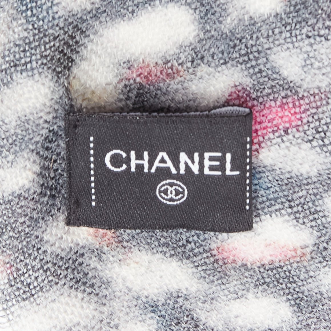 Chanel Oversized Tweed Scarf - Image 12