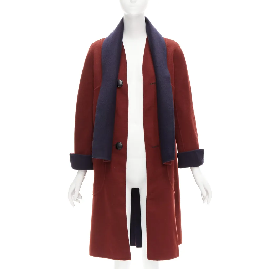Loro Piana Burgundy Reversible Coat Burgundy Cashmere Very good - Model View