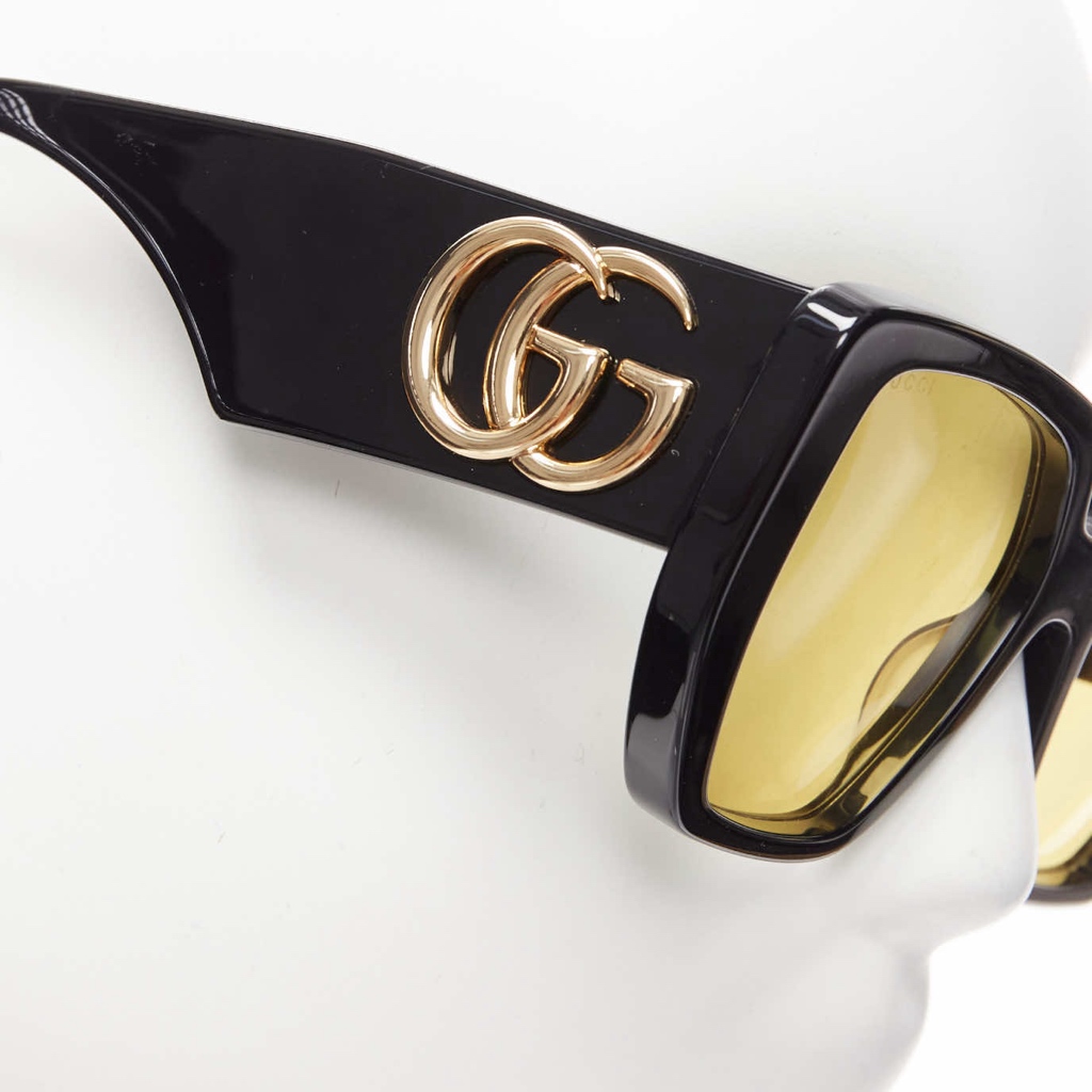 Gucci GG0956S - Side view