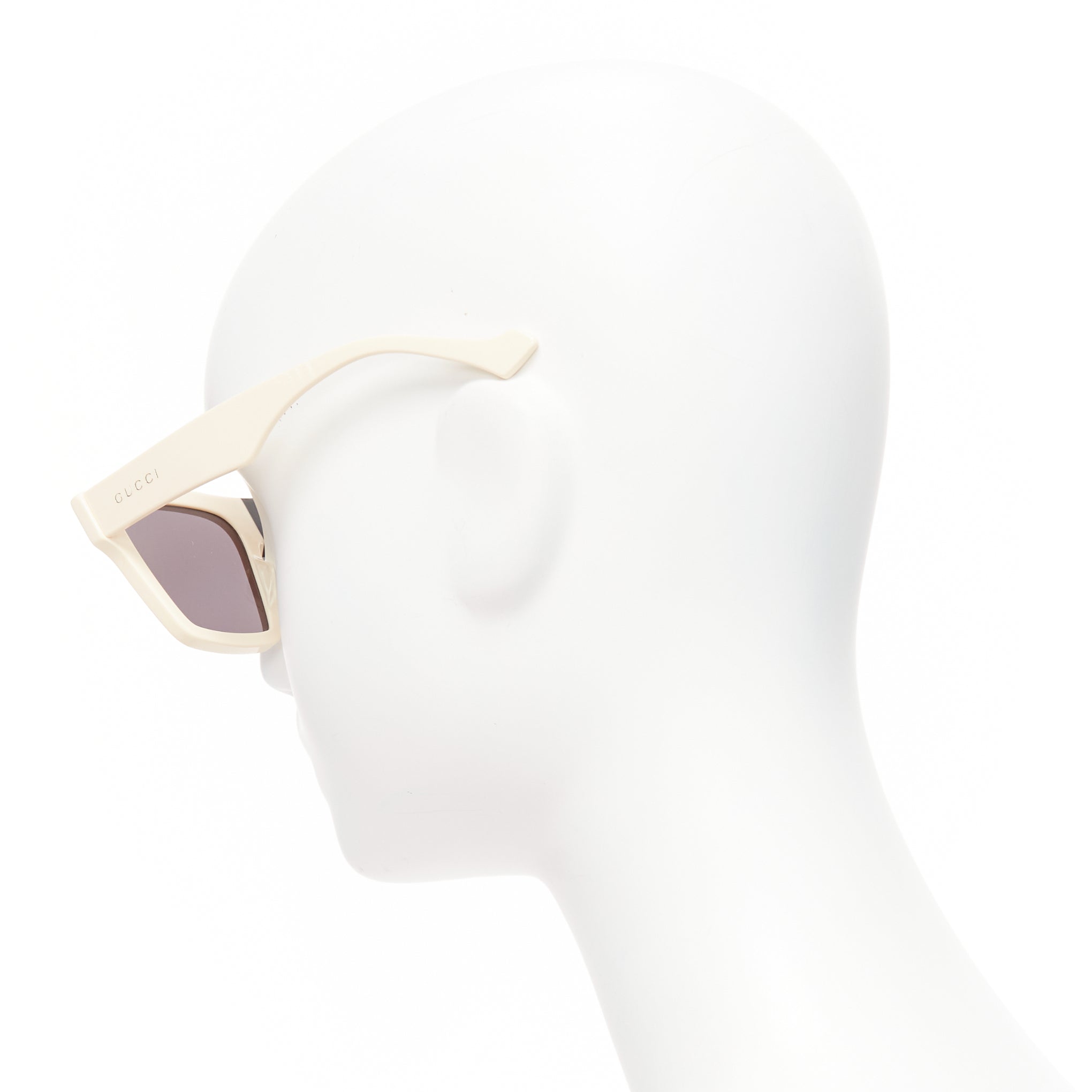 Gucci GG0962S - Side view