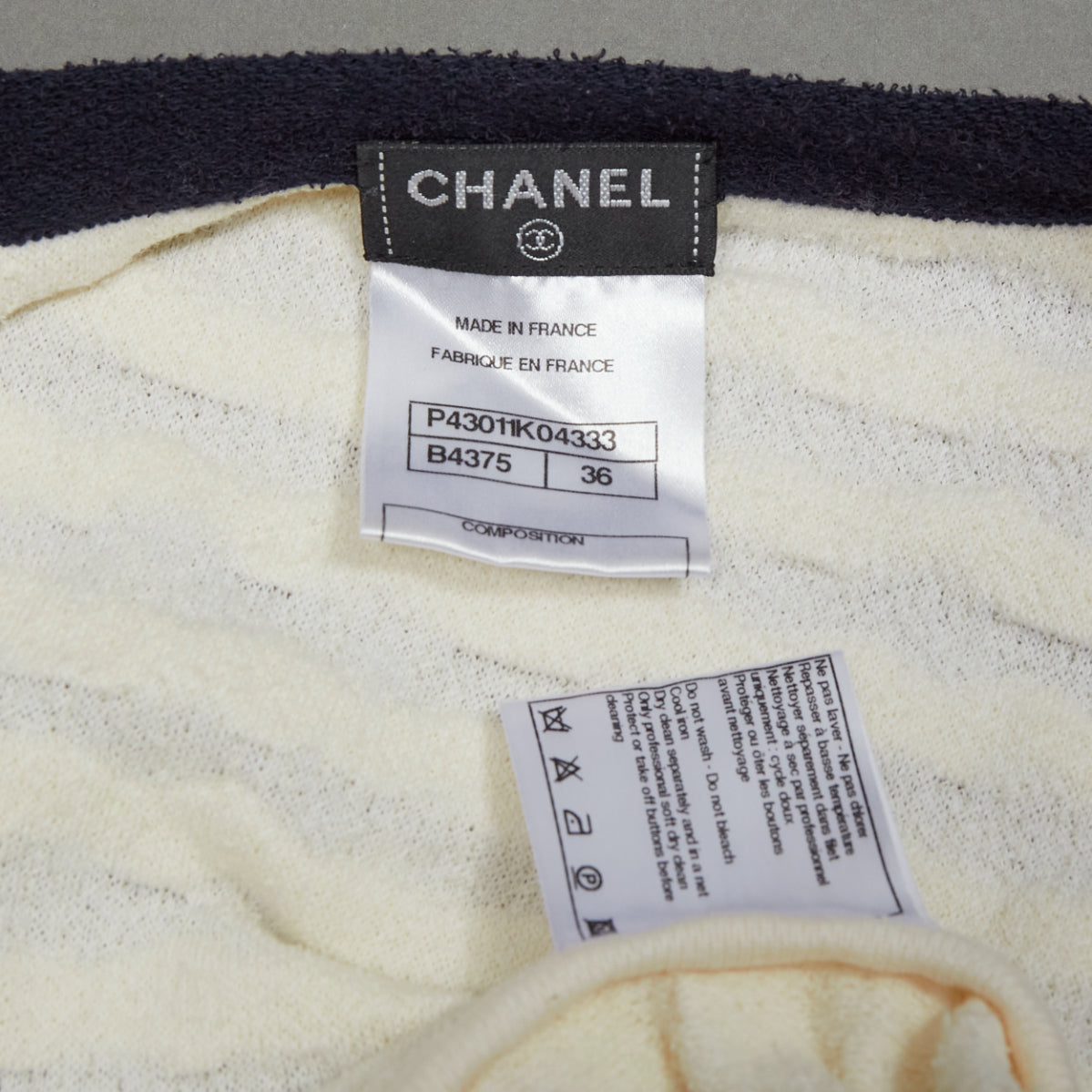 Chanel Gold Pocket Cardigan - Image 10