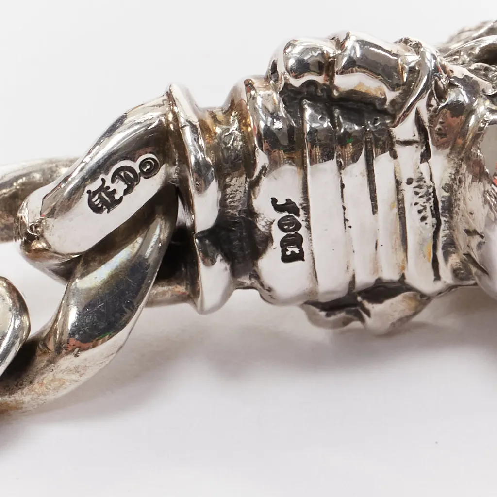 Chrome Hearts Handcuff Skull Keychain Silver Silver Very good - Inside View