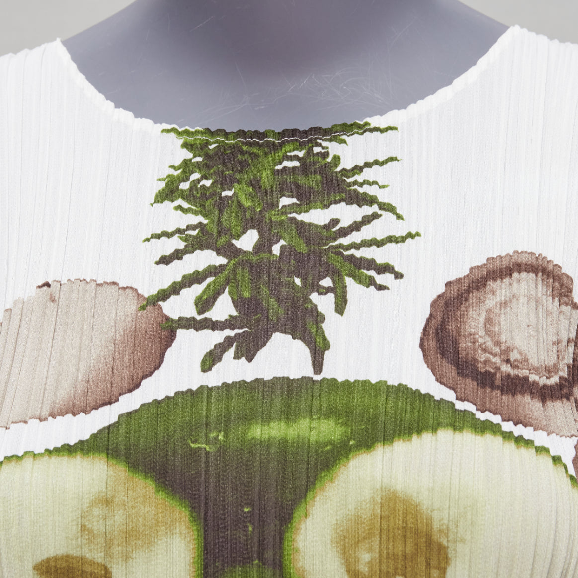 Issey Miyake Cucumber Print Top - Detail 2