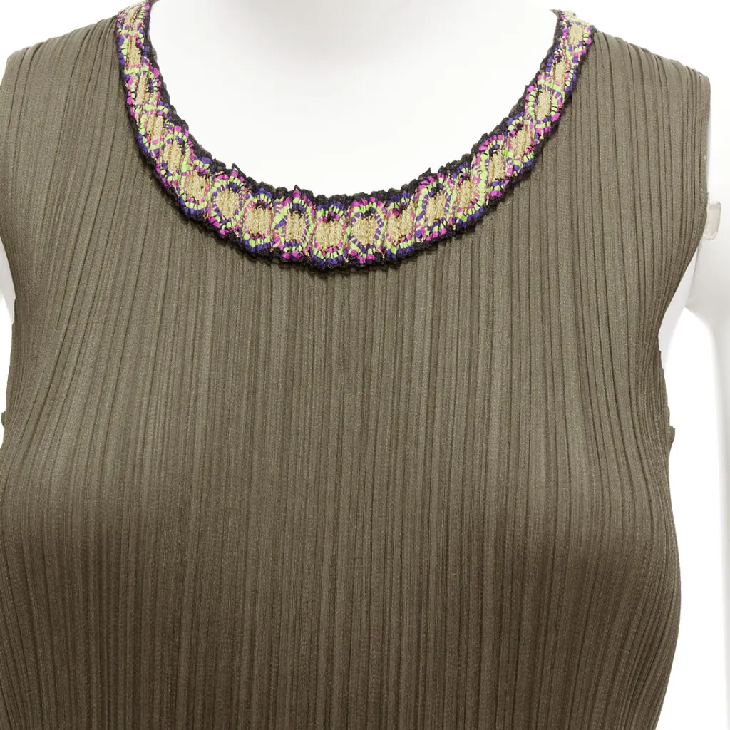 Issey Miyake Embroidery Plisse Vest Khaki Polyester Never worn - Back View