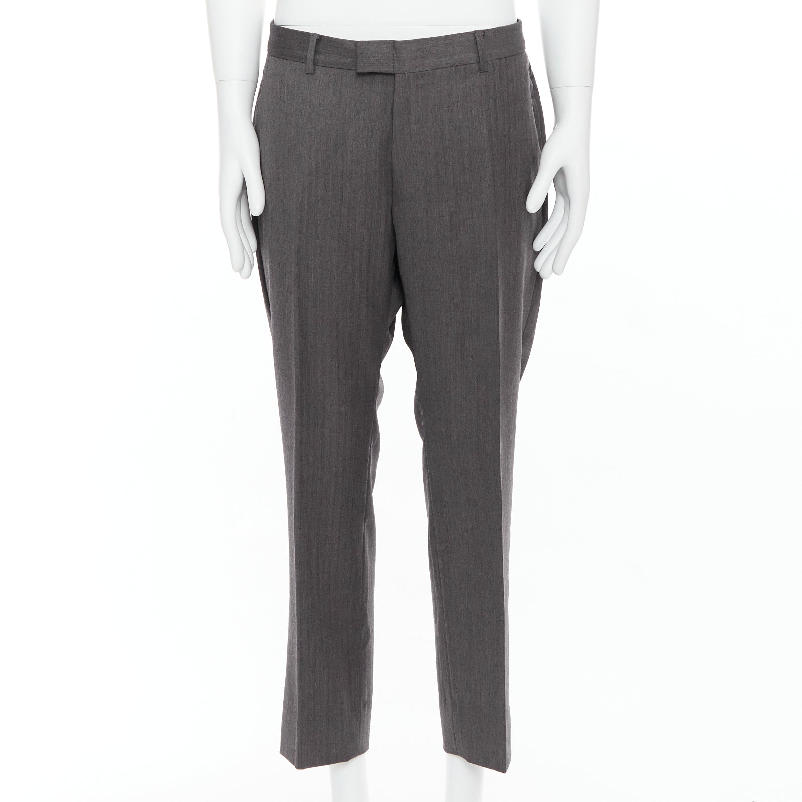 Gucci Grey Cropped Sleeve Suit - Image 11