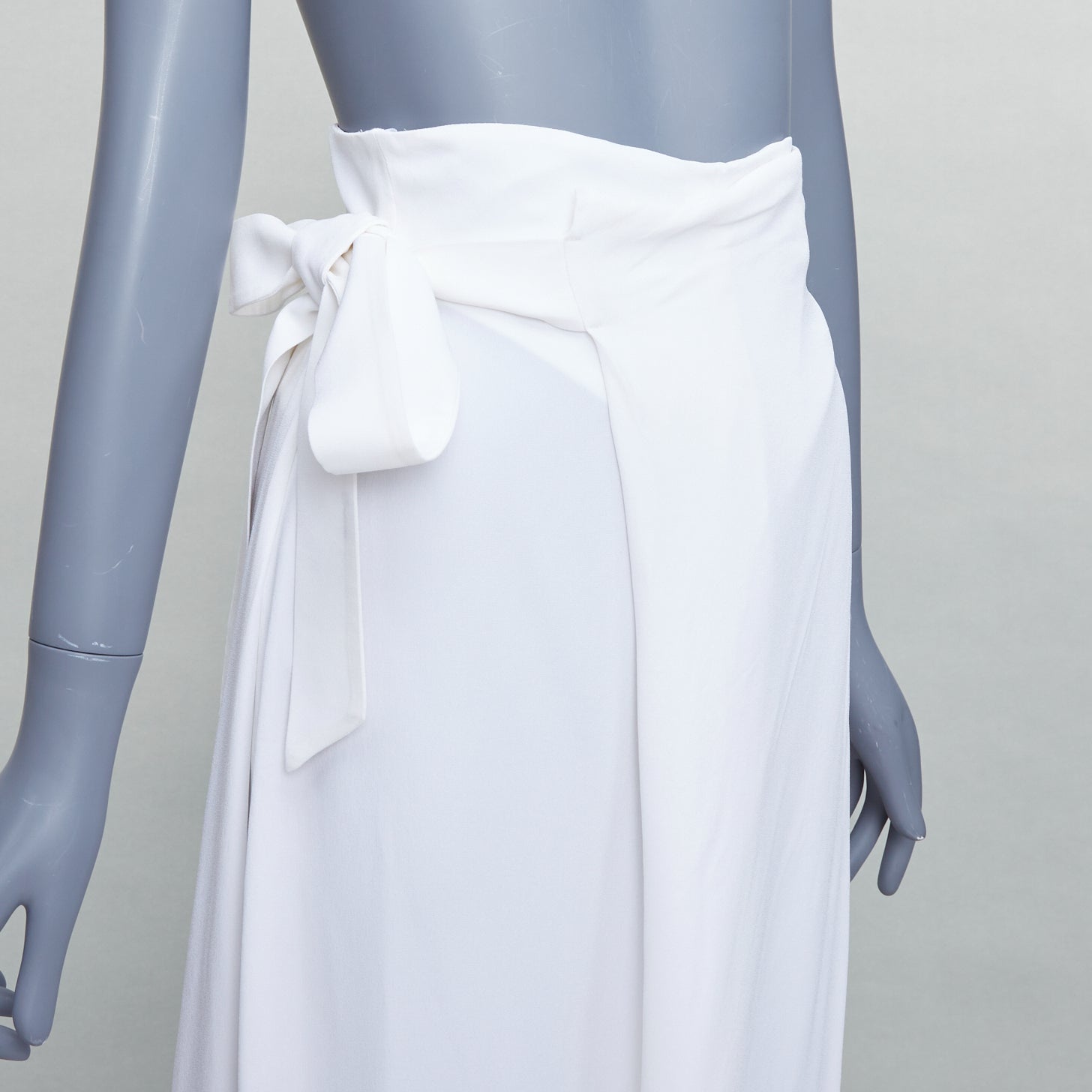 Gianfranco Ferre Wrap Tie Pants - Back view