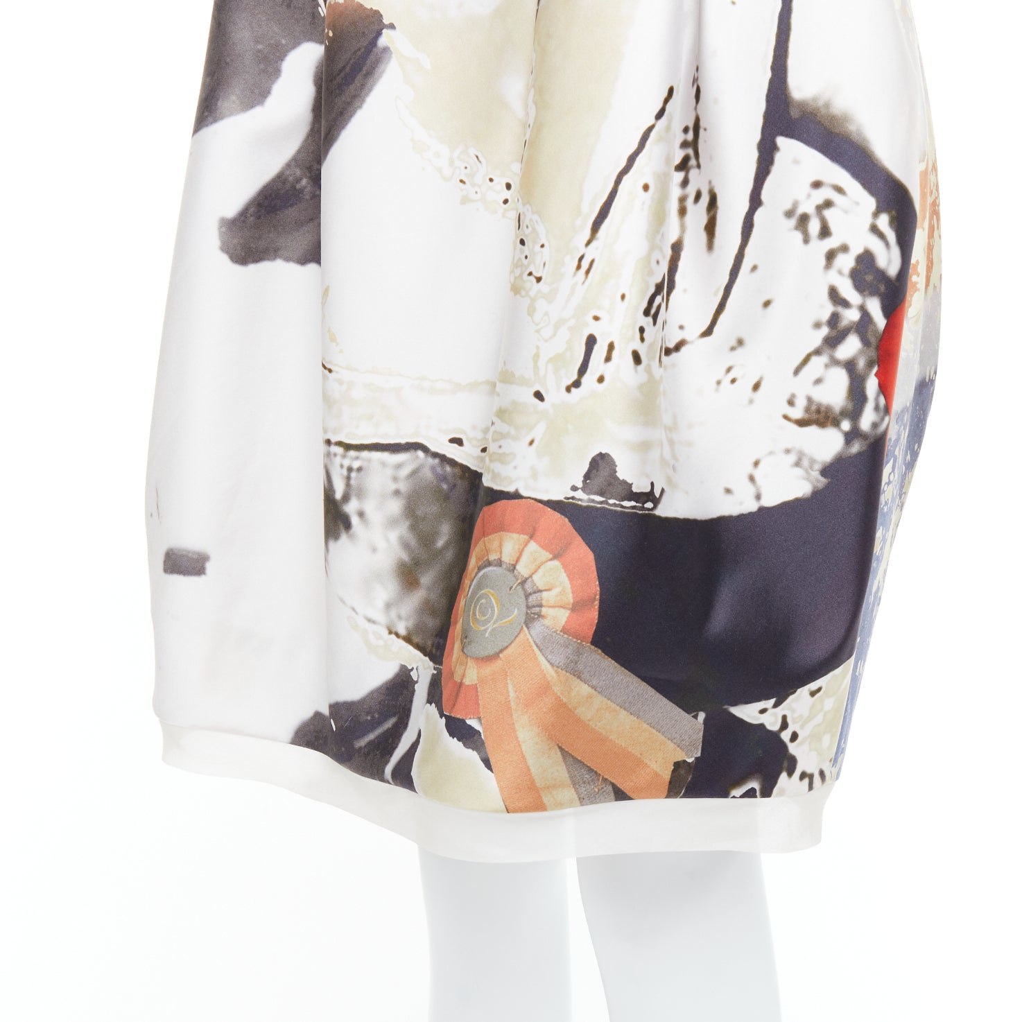 Alexander Mcqueen Queen Elizabeth Dress - Image 10