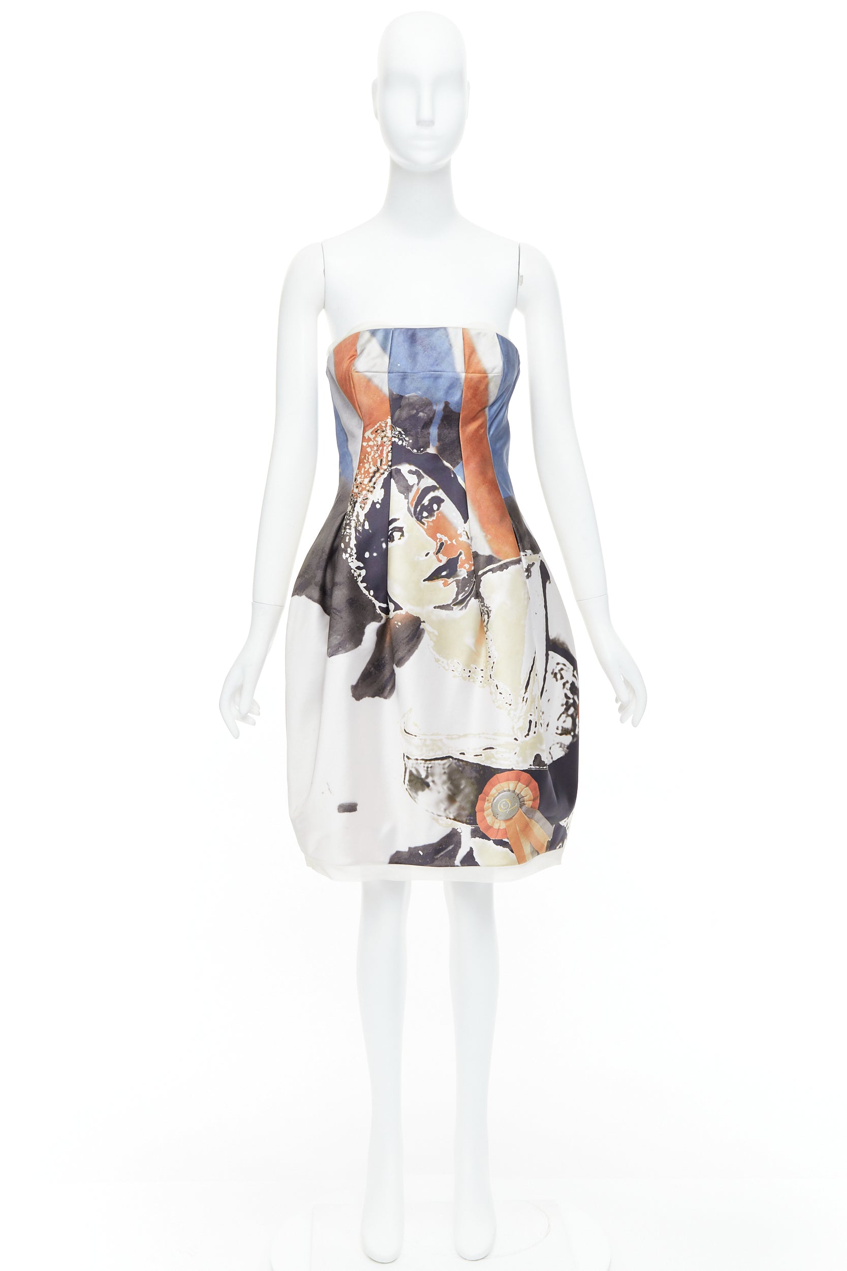 Alexander Mcqueen Queen Elizabeth Dress - Image 14