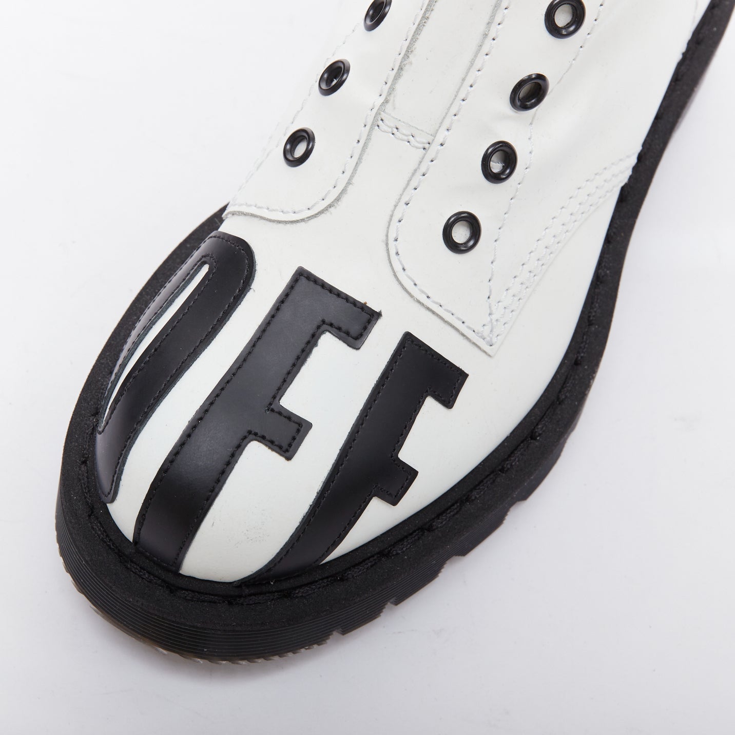 Vetements VTMNTS F OFF black  - Detail 2