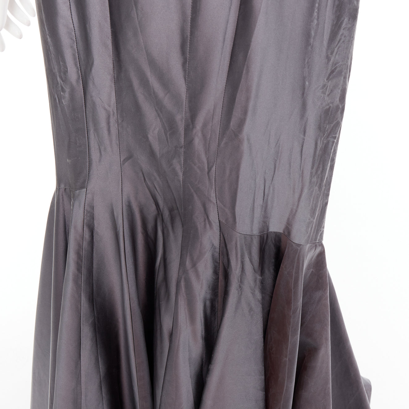 Guy Laroche Crossover Mermaid Gown - Image 10