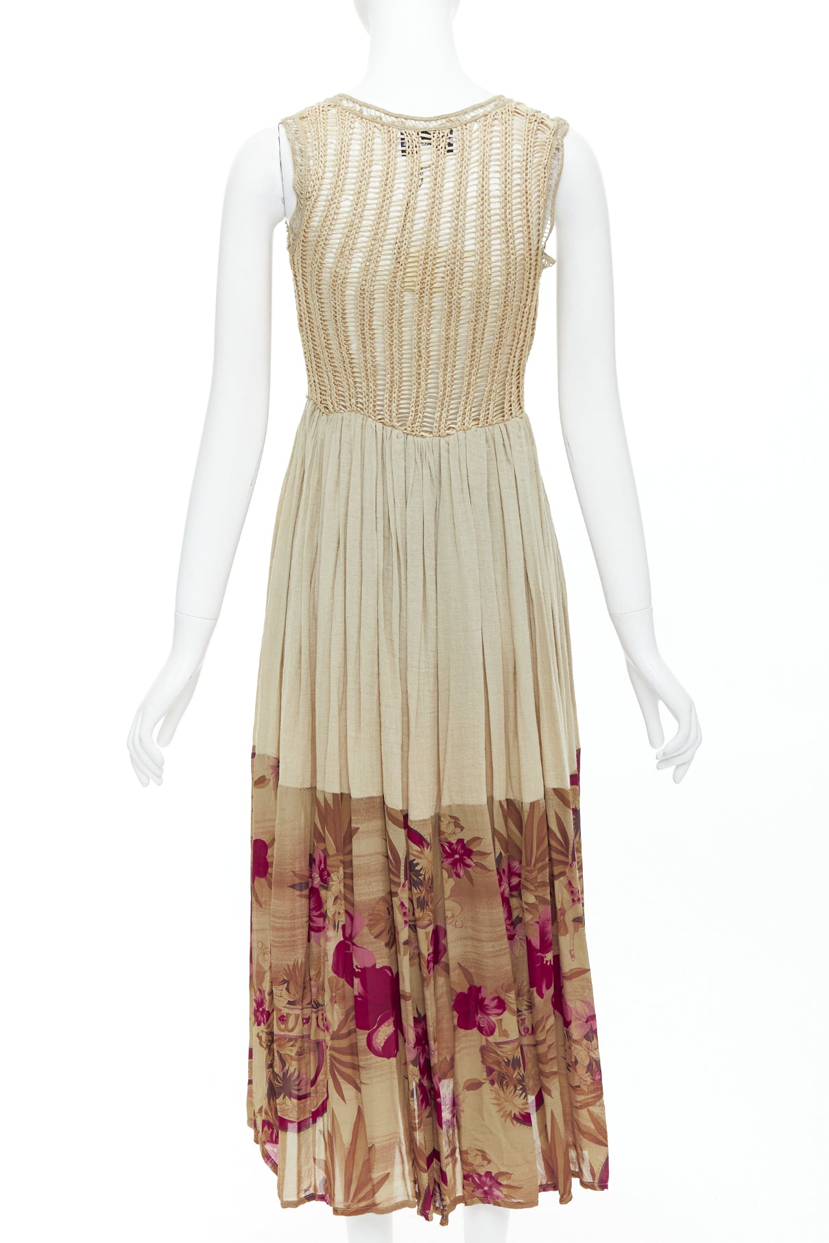 Unsigned / متعددة Floral Midi Dress - Side view