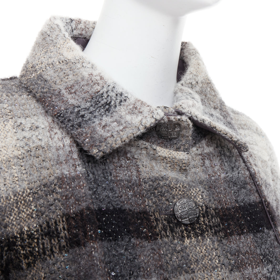 Chanel Grey Tweed Crop Jacket - Image 10
