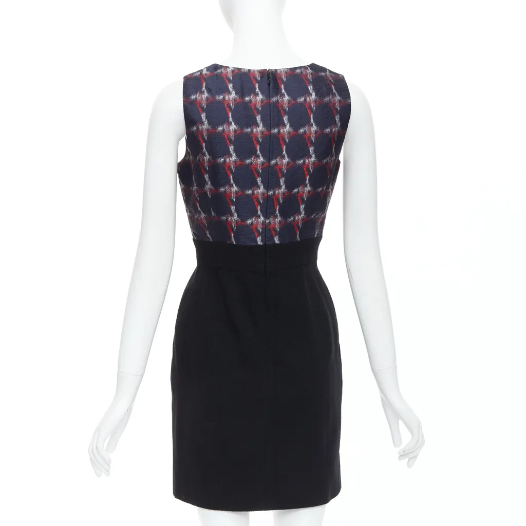 Chanel Houndstooth Shift Dress Black Wool Never worn - Box View