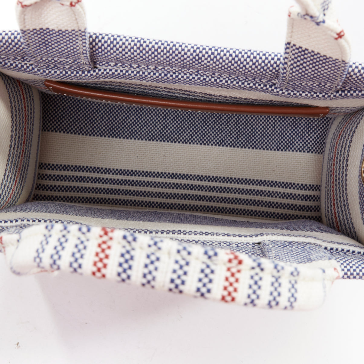 Celine Cabas Thais - Image 11