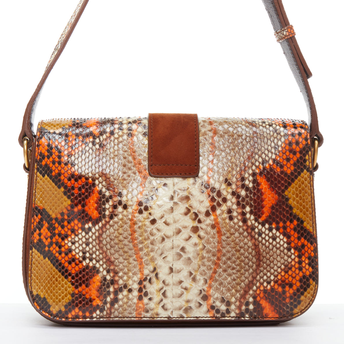 Yves Saint Laurent Chyc - Side view