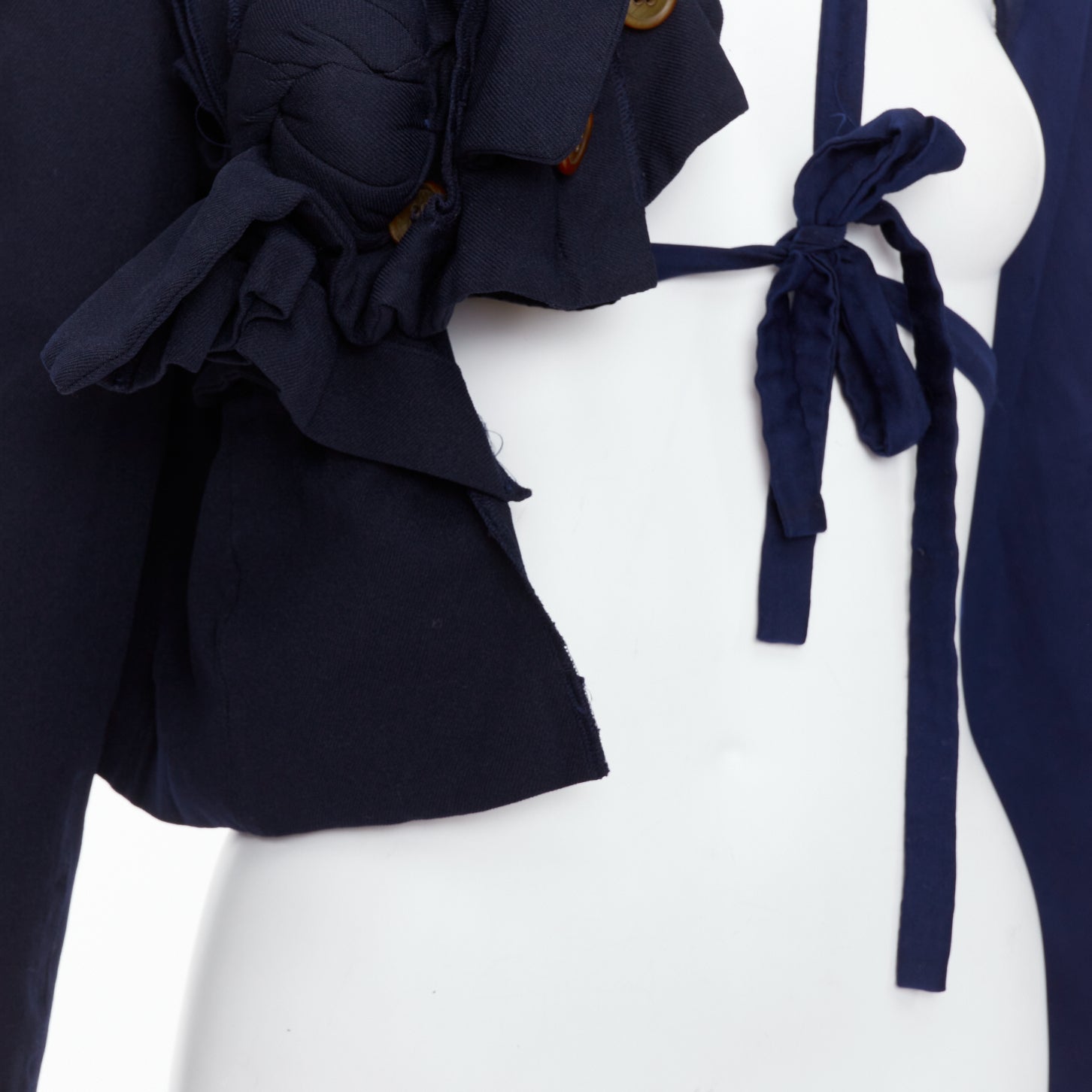 Comme Des Garcons Knot Tie Jacket - Image 10