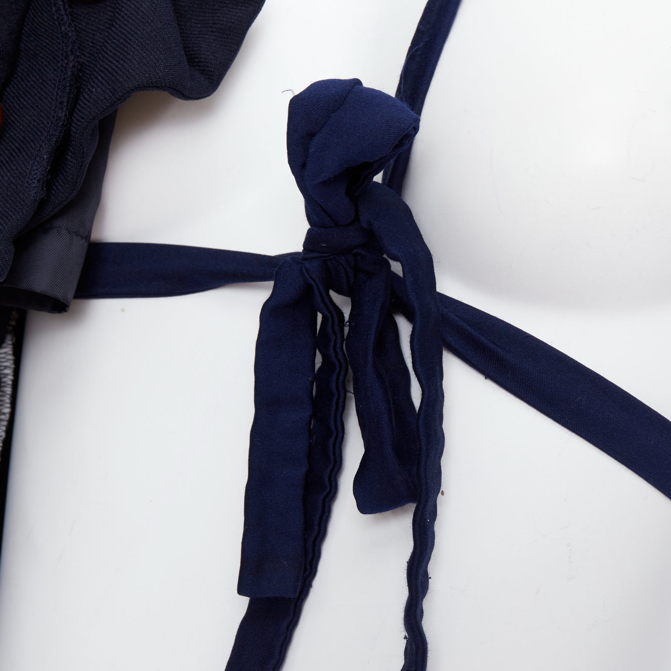 Comme Des Garcons Knot Tie Jacket - Image 11
