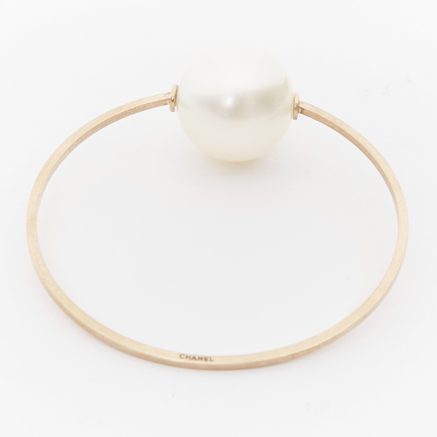 Chanel Orbital XL Pearl Bangle - 4