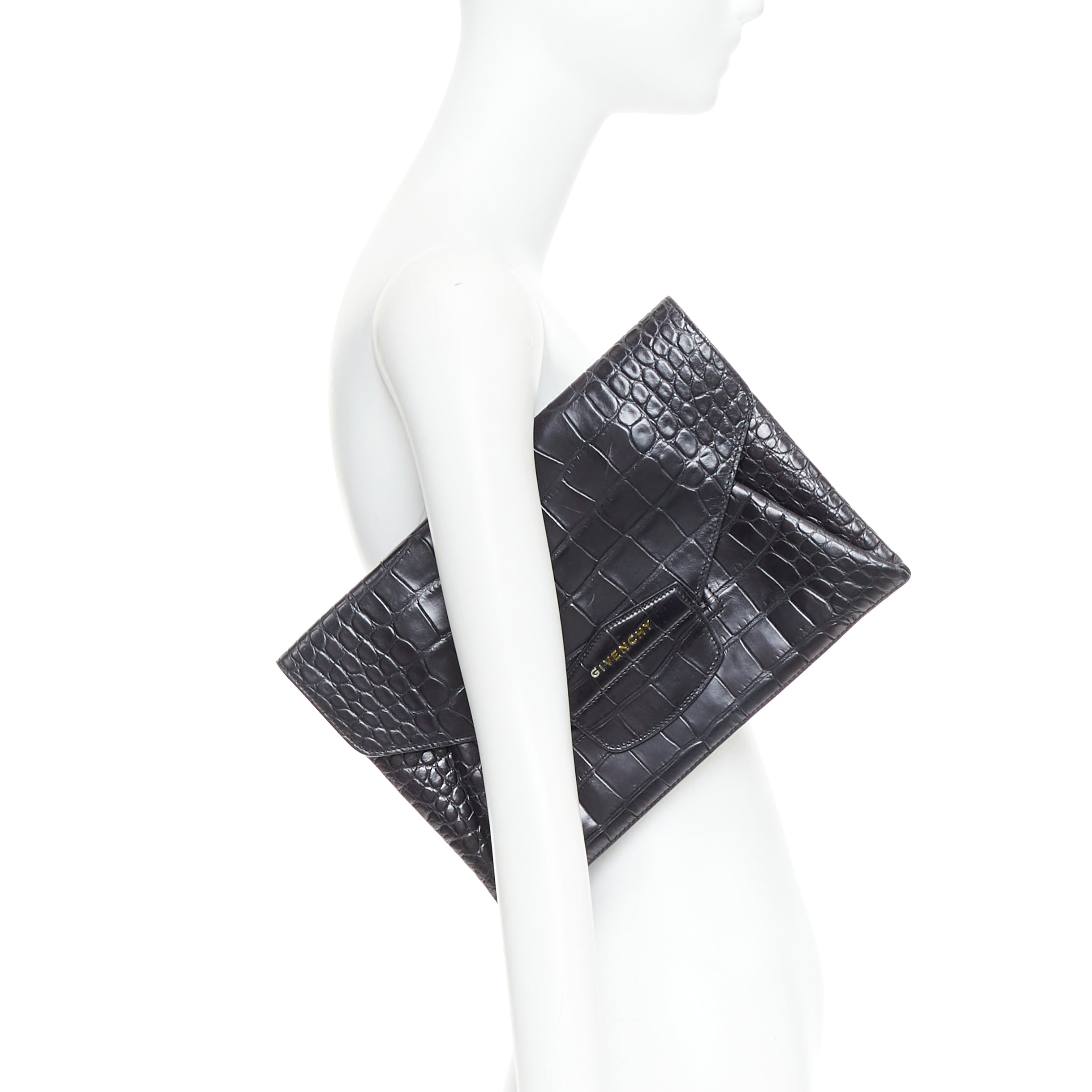 Givenchy Antigona - Back view