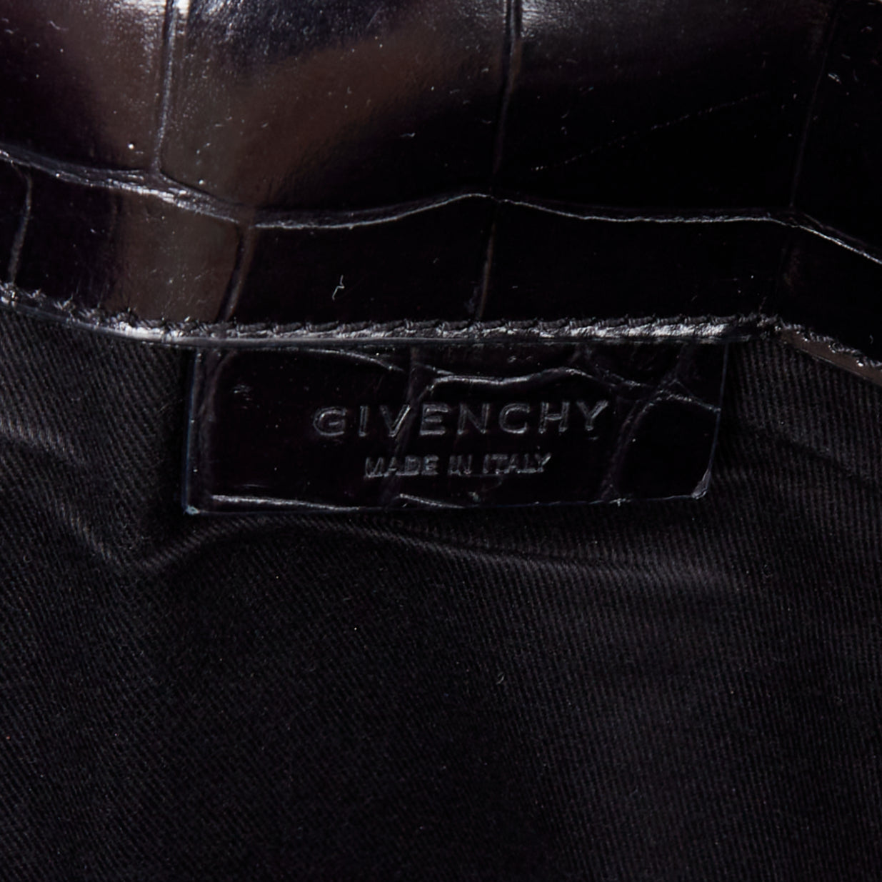 Givenchy Antigona - Image 11