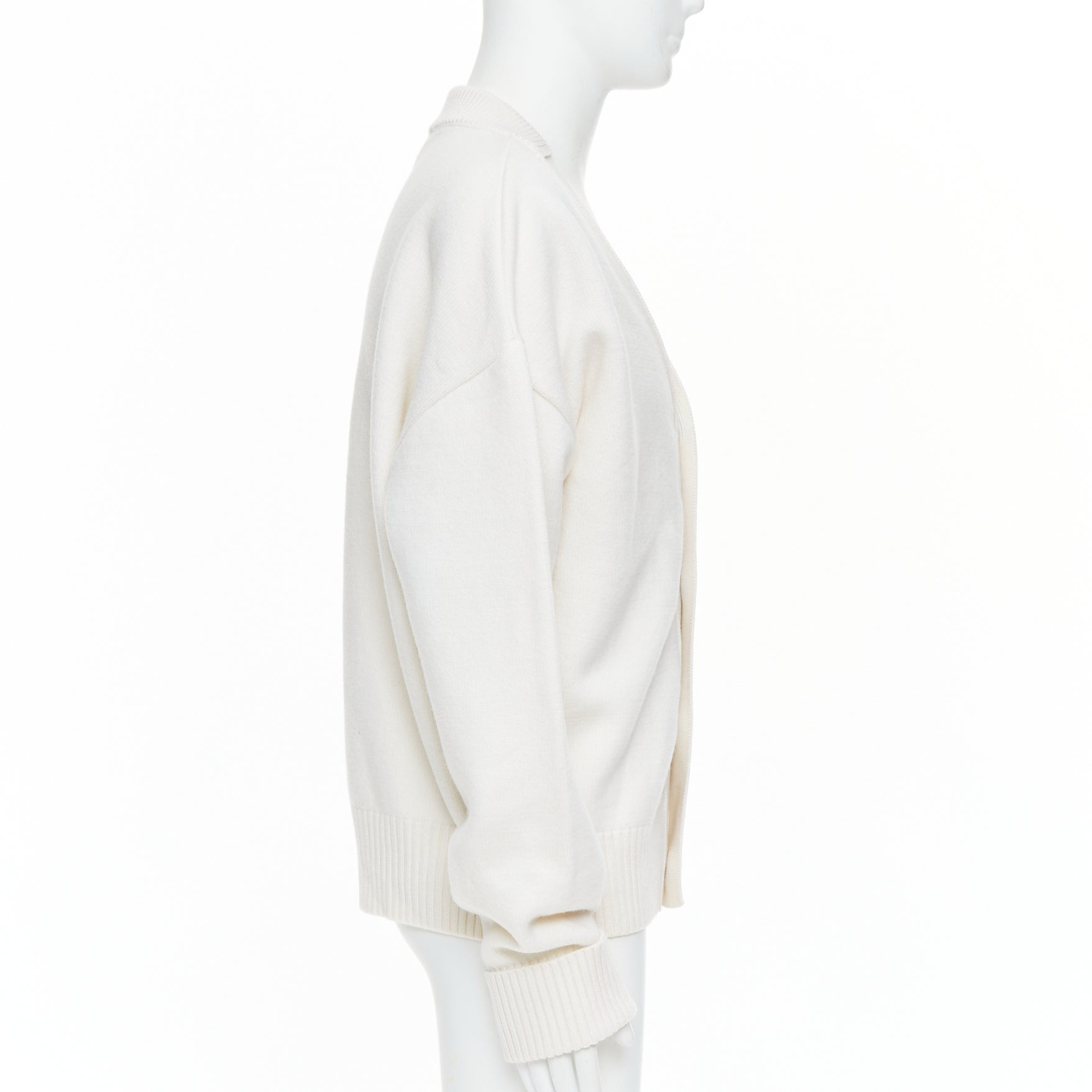 Ami Ami De Coeur - Side view