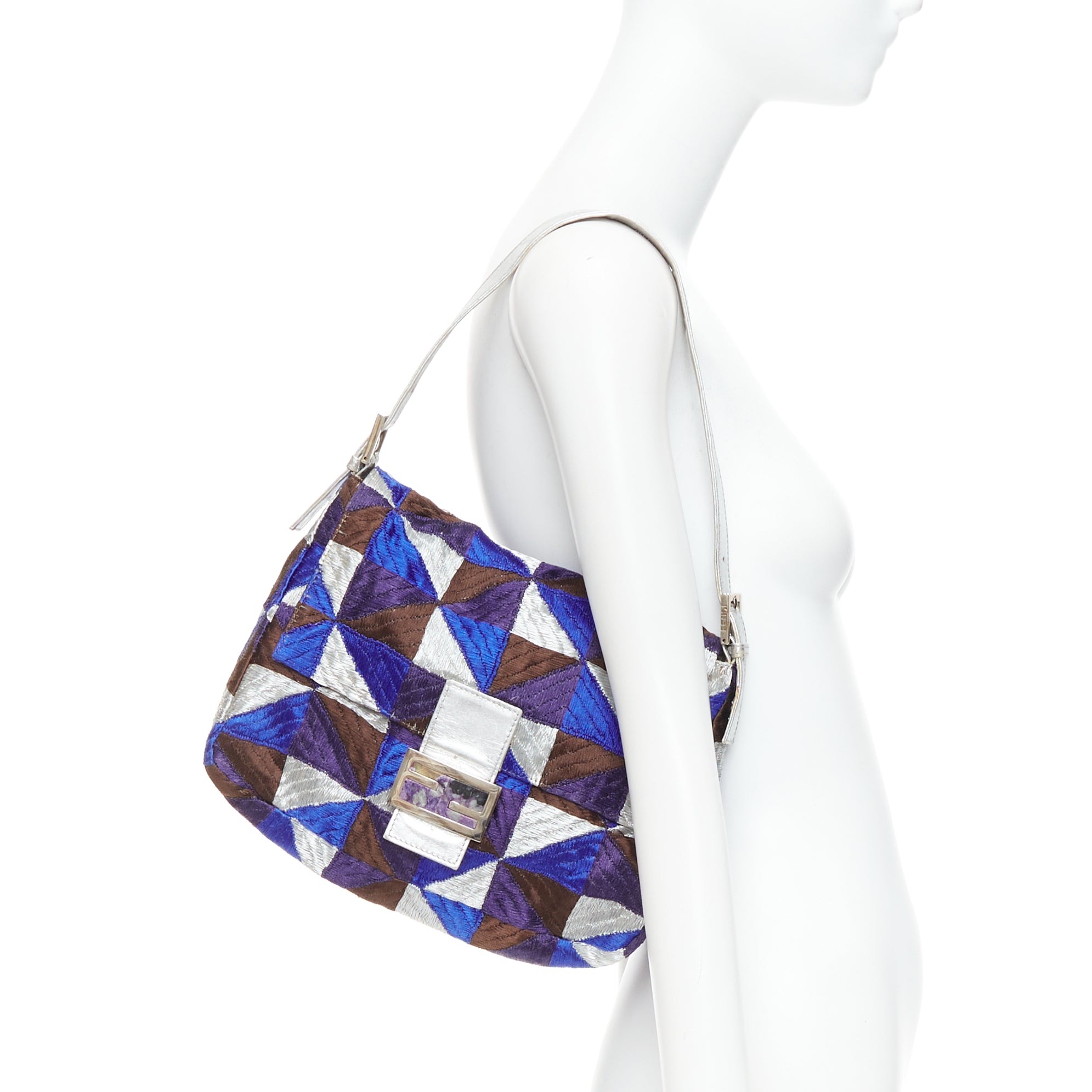 Fendi Baguette - Back view