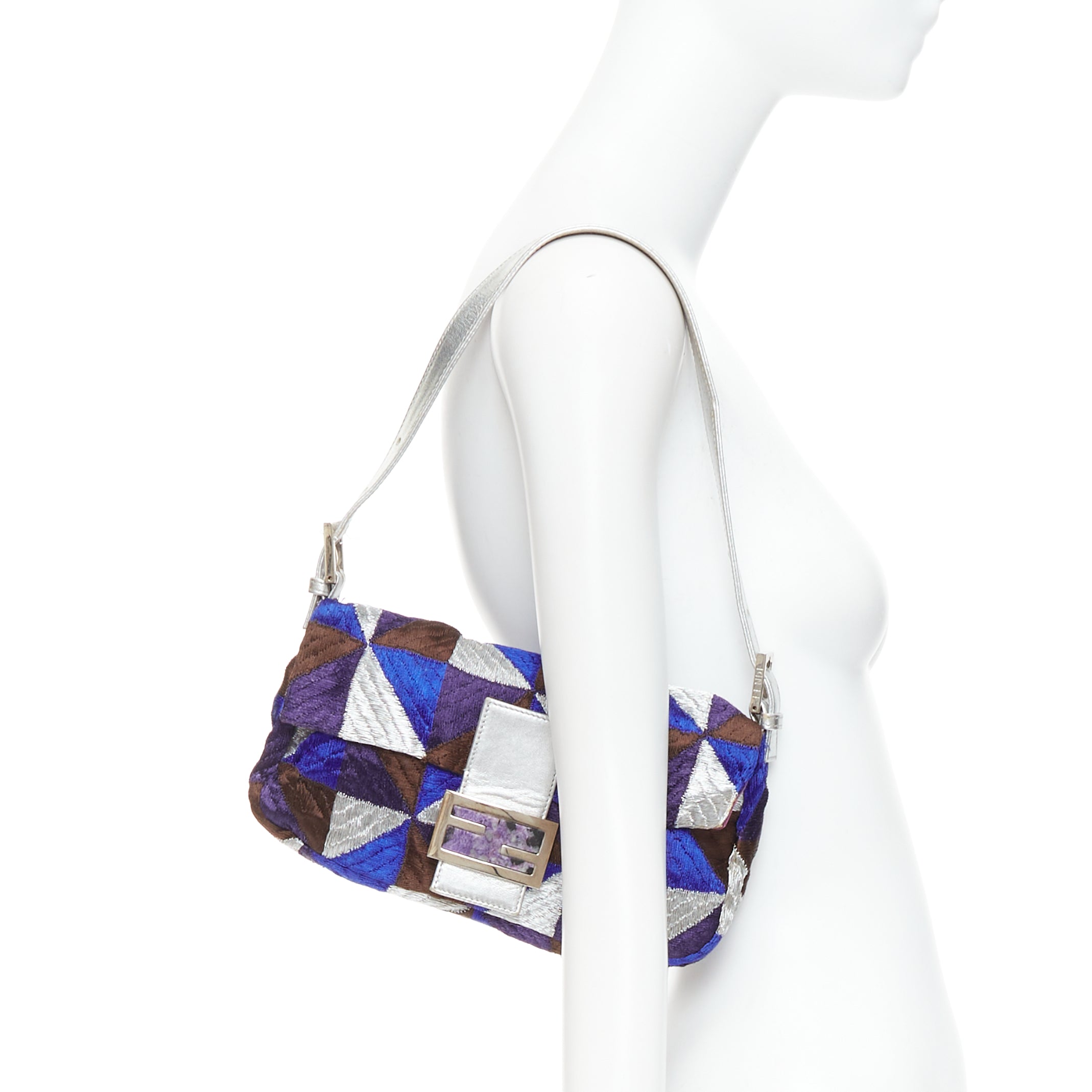 Fendi Mamma Baguette - Back view