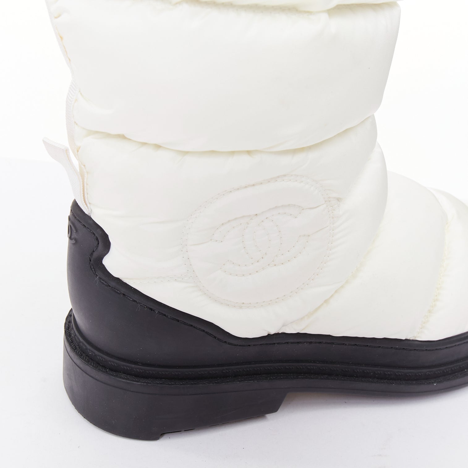 Chanel Cream nylon CC logo - Detail 1