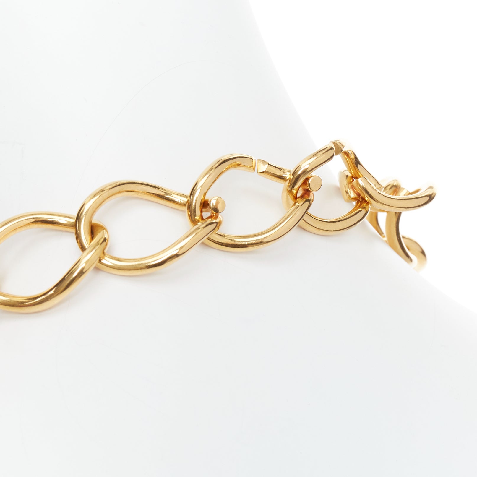 Celine Gold Chain Choker - Detail 2