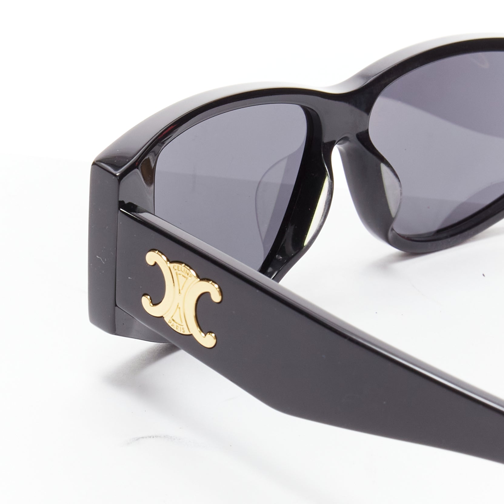 Celine CL40227U - Back view