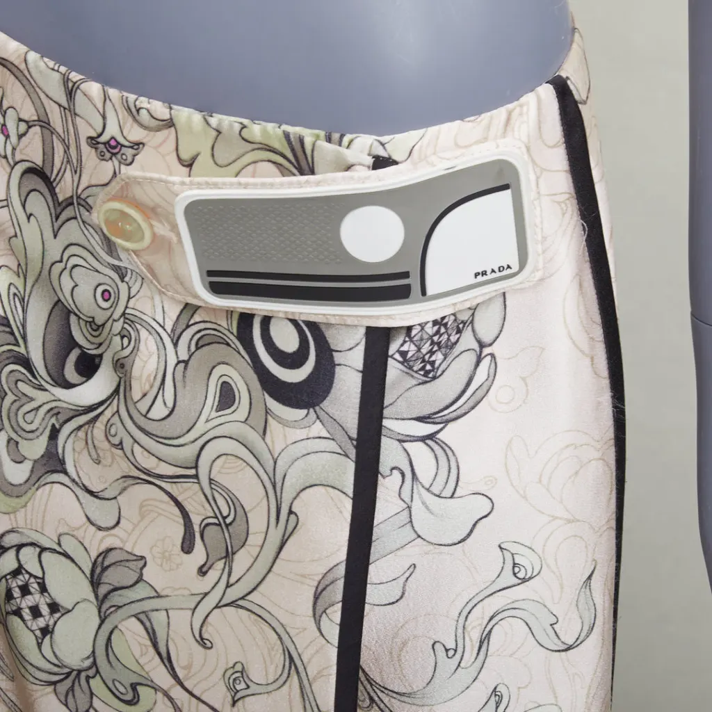 Prada Fairy Print Skirt Pink Silk Very good - Back View