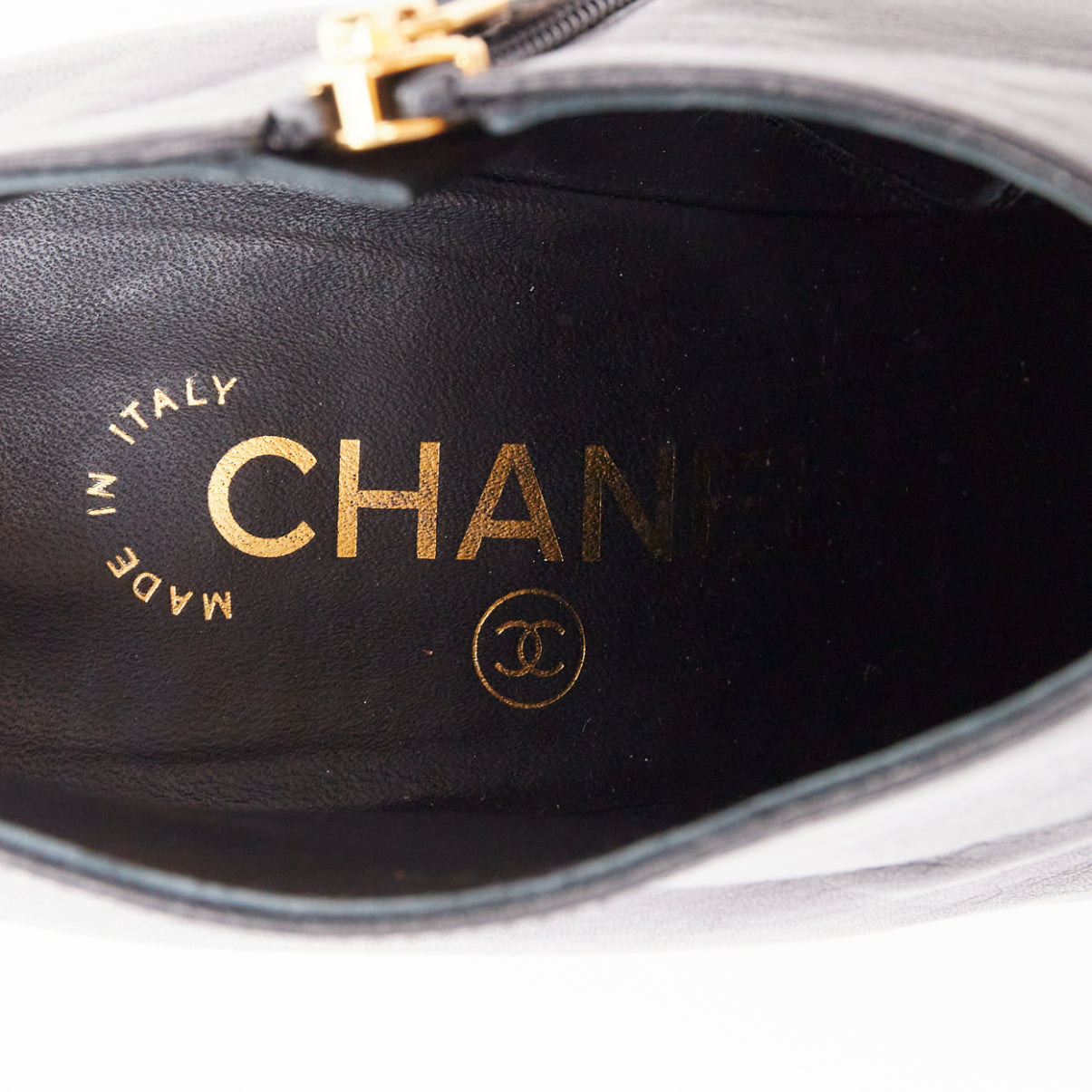 Chanel 15C black calfskin - Image 11