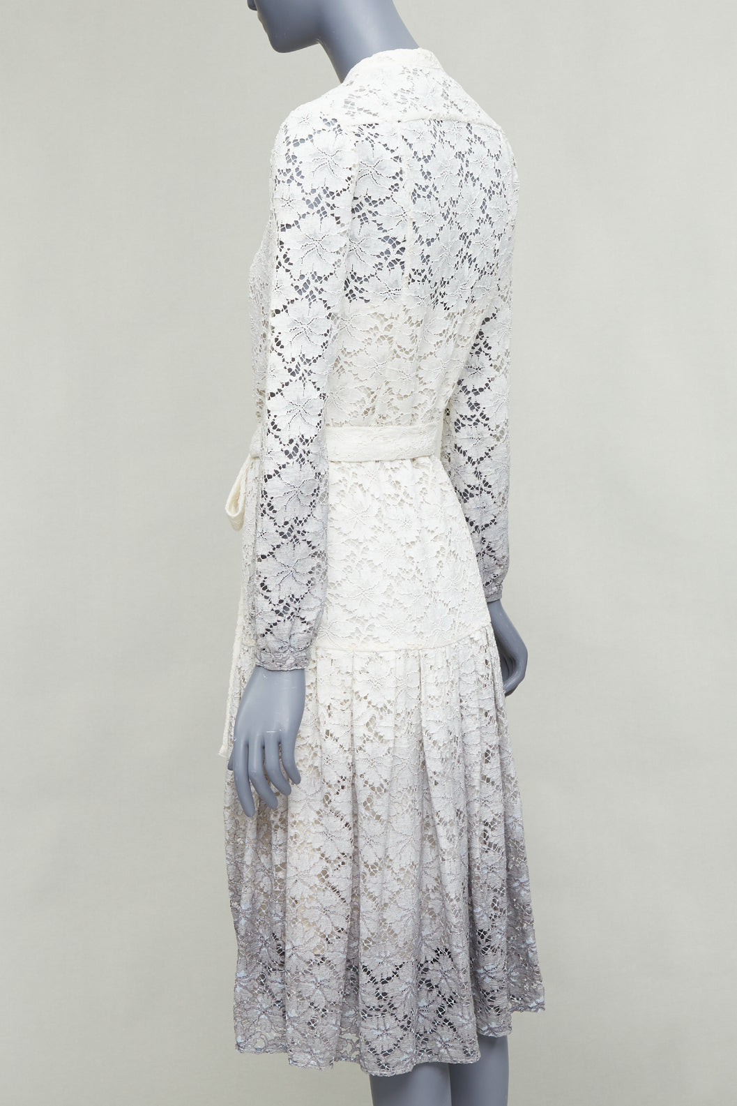Burberry Ombre Lace Dress - Detail 1