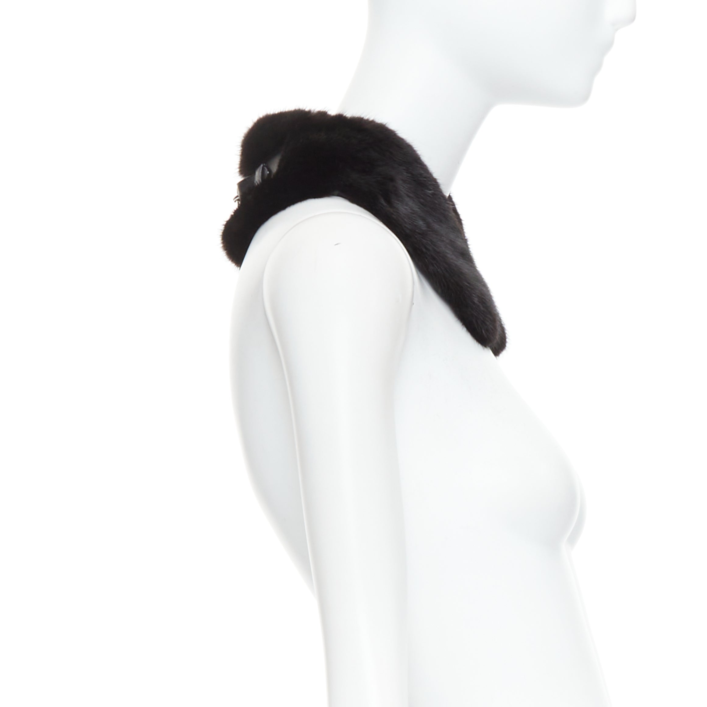 Louis Vuitton Mink Logo Scarf - 4