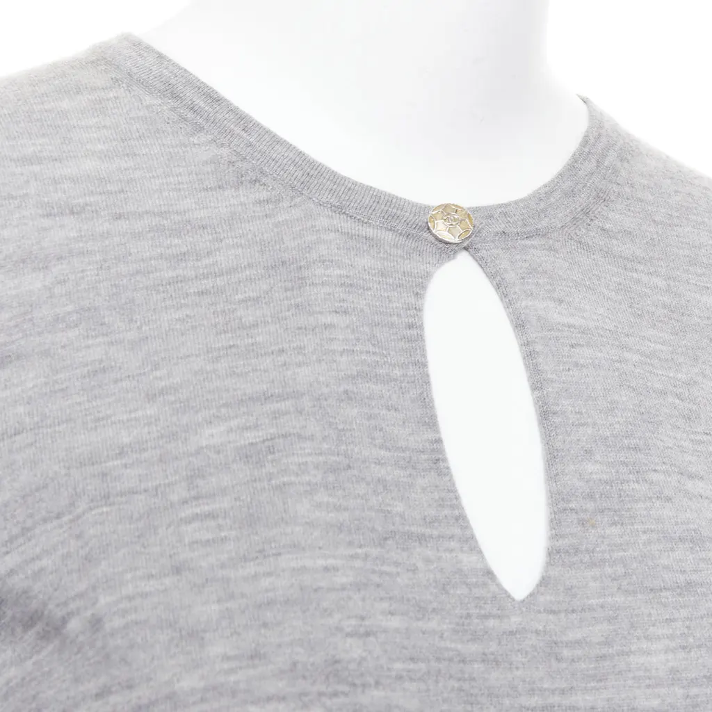 Chanel Camellia Button Sweater Grey Cashmere Very good - Back View
