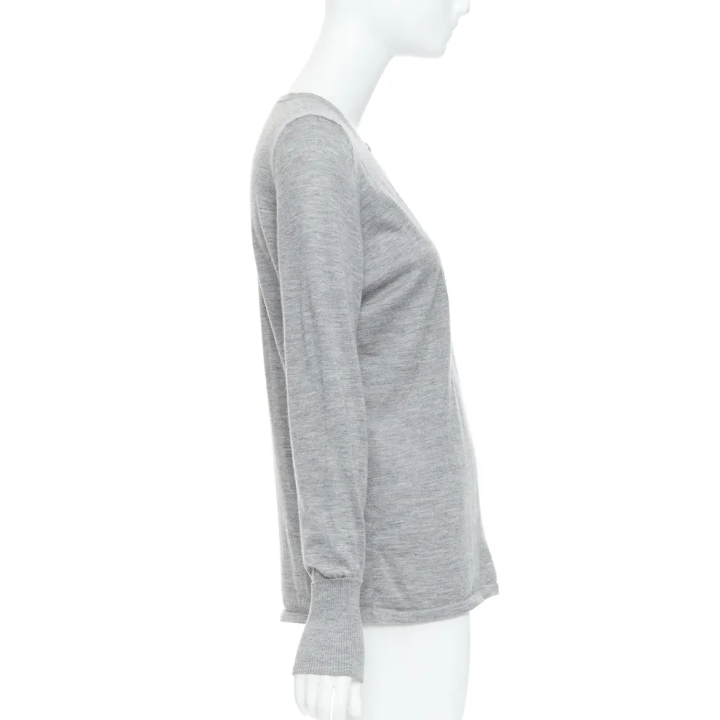 Chanel Camellia Button Sweater Grey Cashmere Very good - Model View